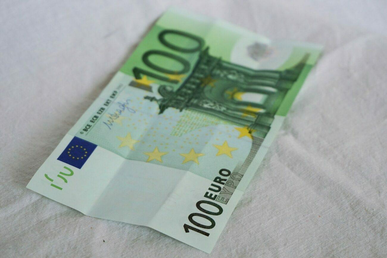 100 evra mladima još jedanput