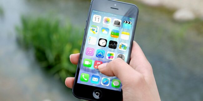 Mobilni telefon, aplikacije, vrednost Pixabay