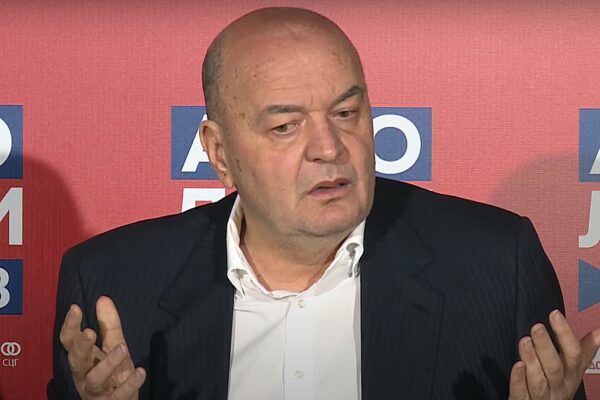 Duško Vujošević