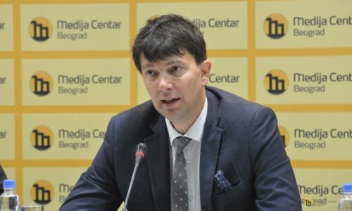 Nikola Jovanović, CLS, smena direktora