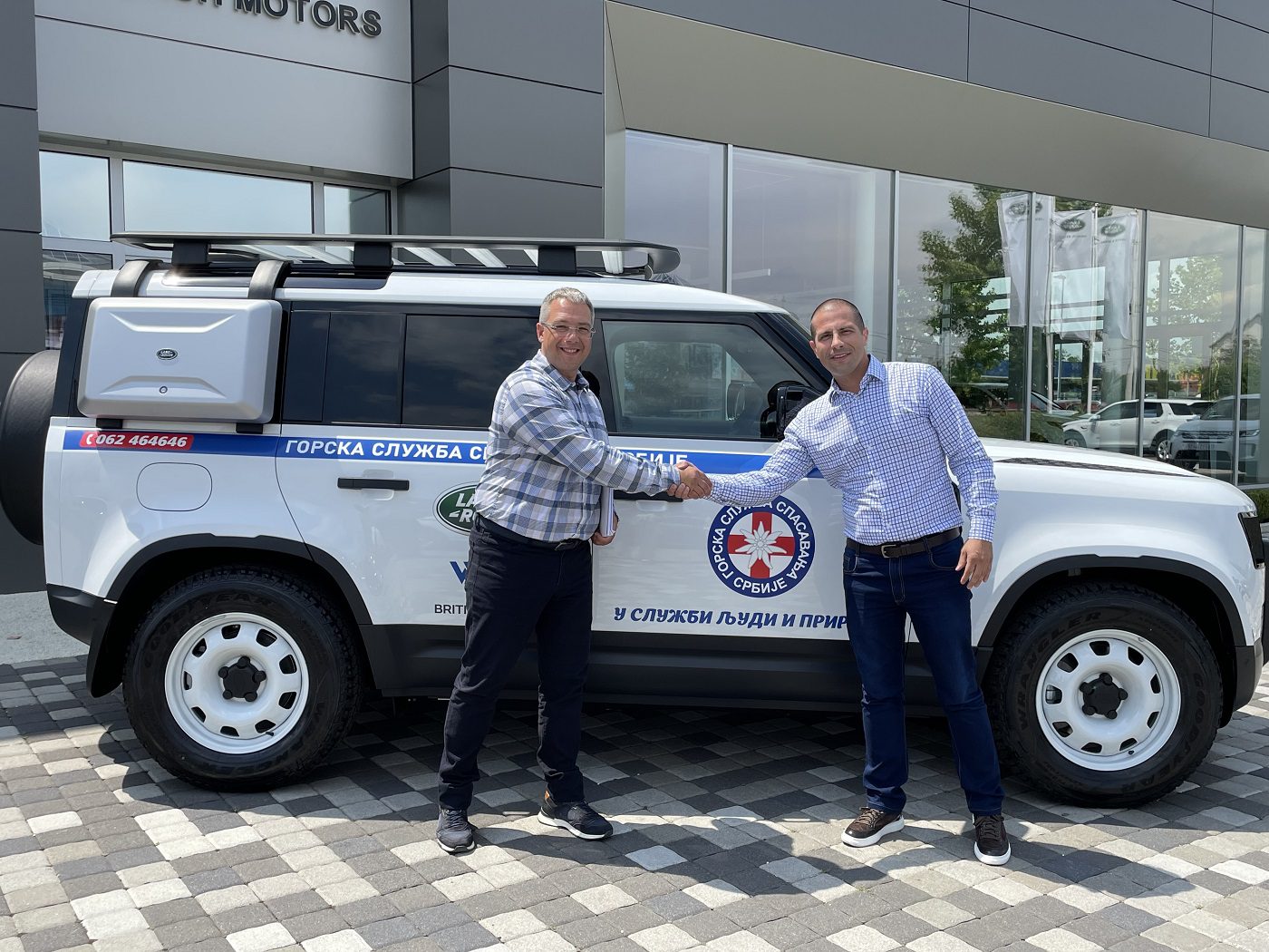 Land Rover ustupio novi Defender Gorskoj službi spasavanja 