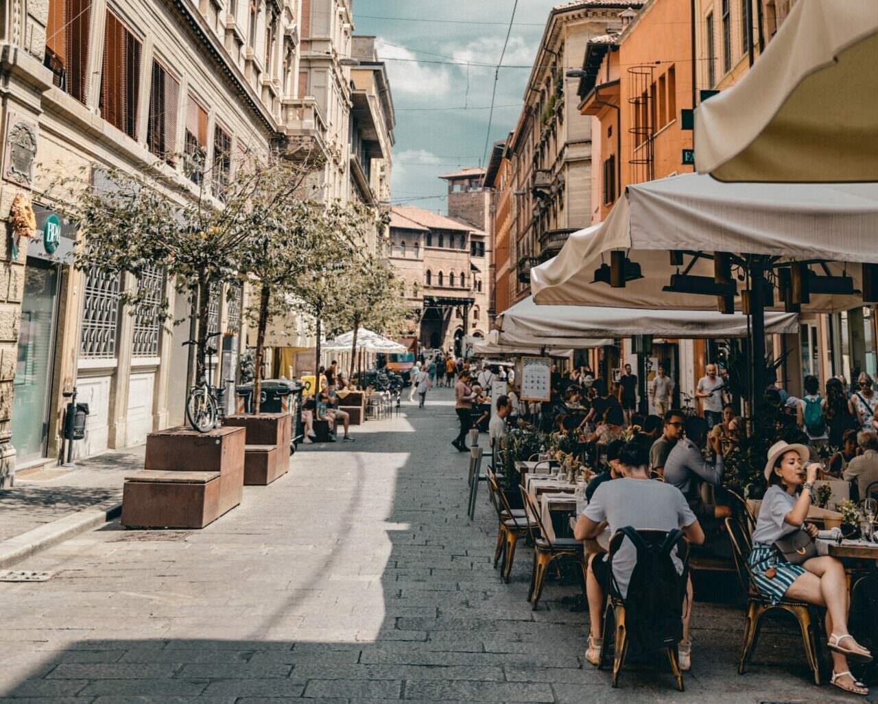 Bolonja, restoran, kafić (Unsplash)