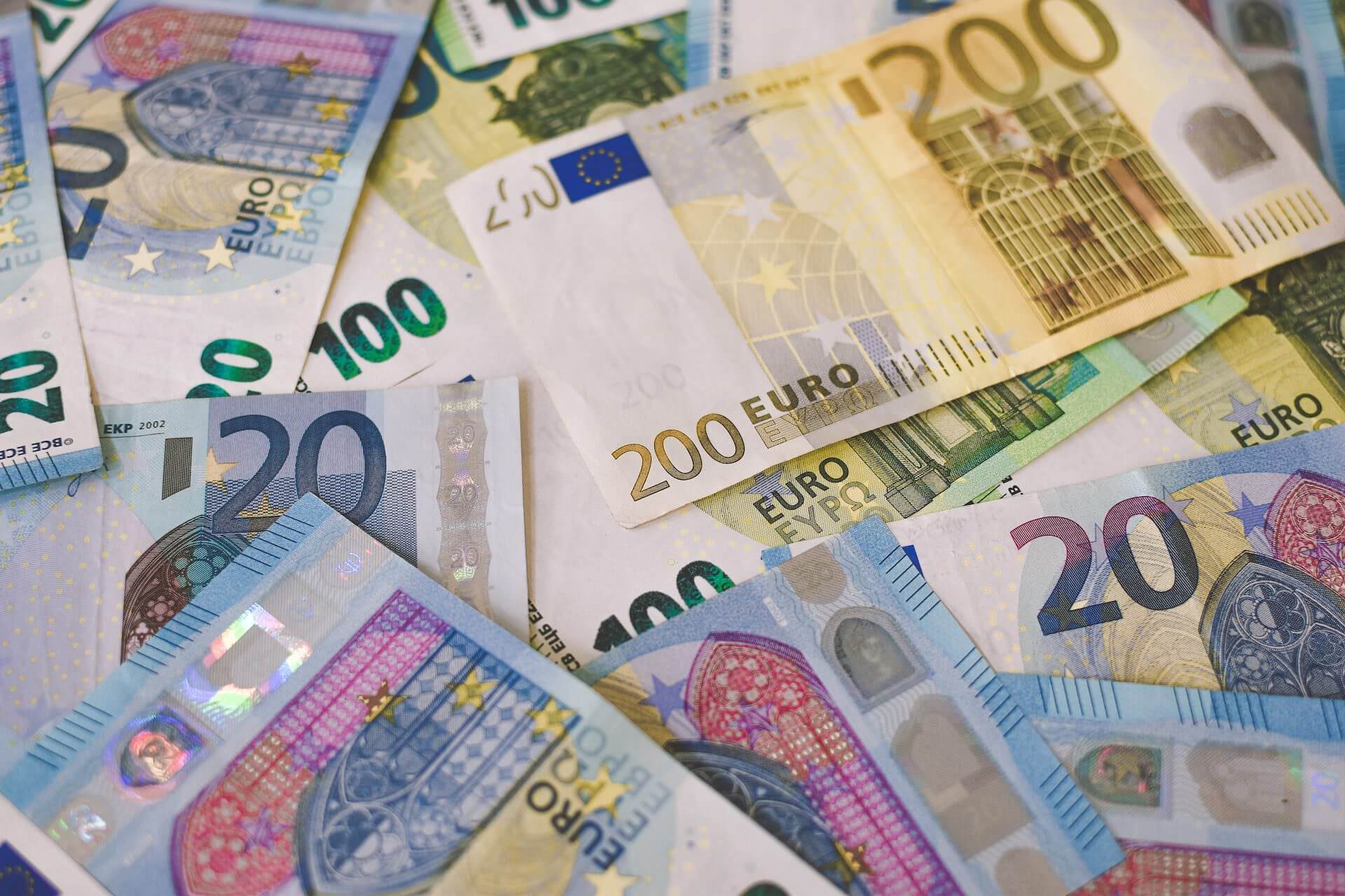 Novac, Evro (Unsplash) eurostat