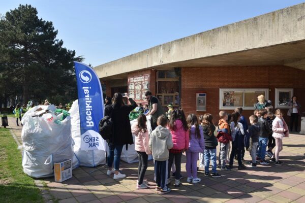 Bambi i Sekopak Mala škola reciklaže
