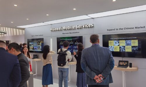 HUAWEI Mobile Services booth at MWC