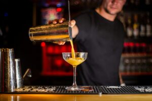 takmičenje barmena, barmen, kokteli