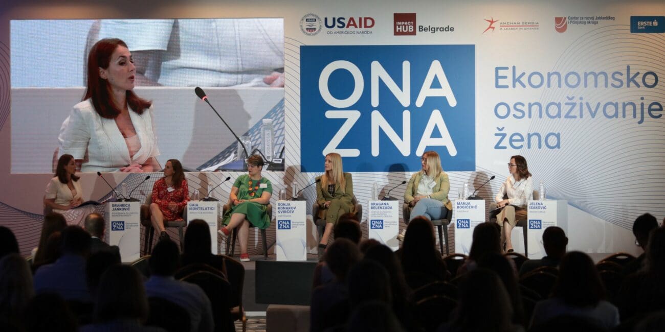 Ona zna