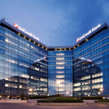 UniCredit