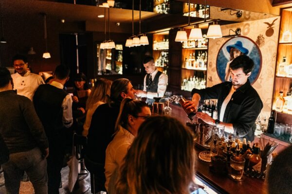 Riddle Bar