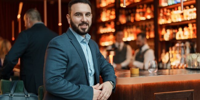 Duško Kostadinoski Riddle Bar