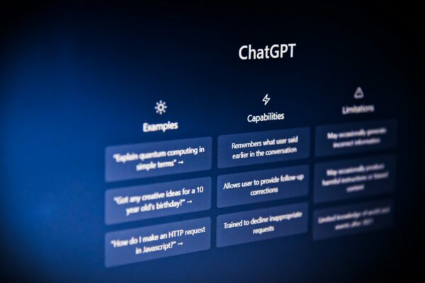 ChatGPT, reklame