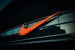 Nike, patike, kompanija