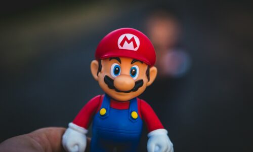 Super Mario