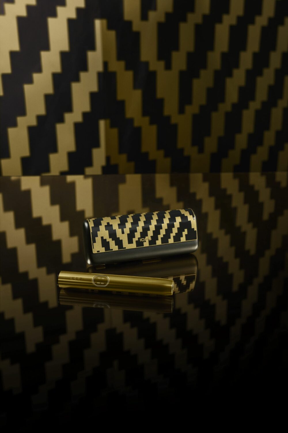 IQOS × Seletti
