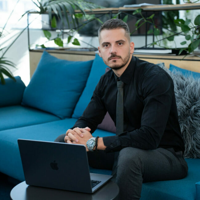 Miloš Mitić, City Expert