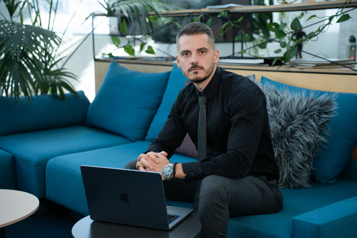 Miloš Mitić, City Expert