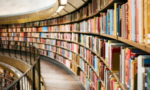 knjige, sajam knjiga, biblioteka