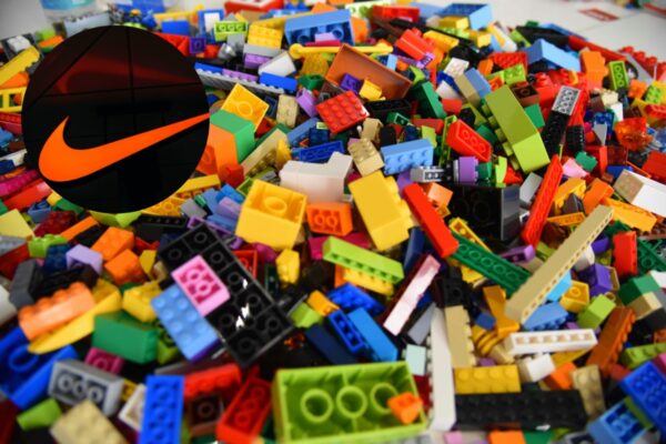 Lego, Nike