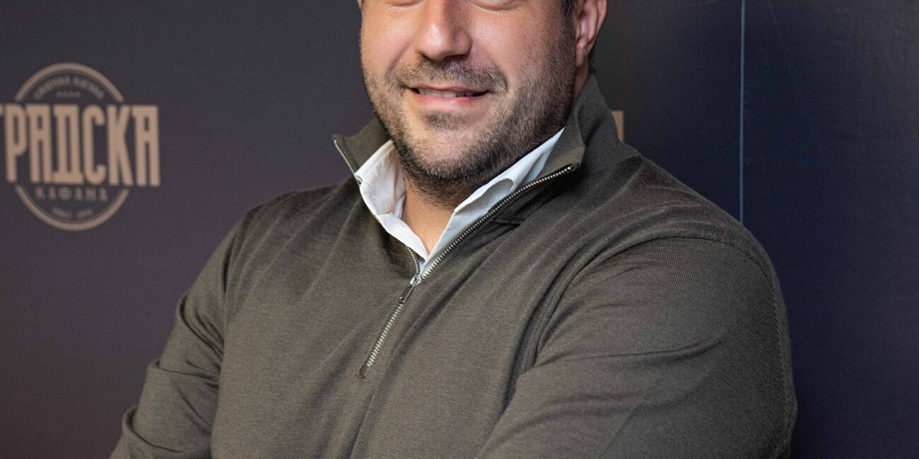 Fiesta Event, Dušan Vukojević