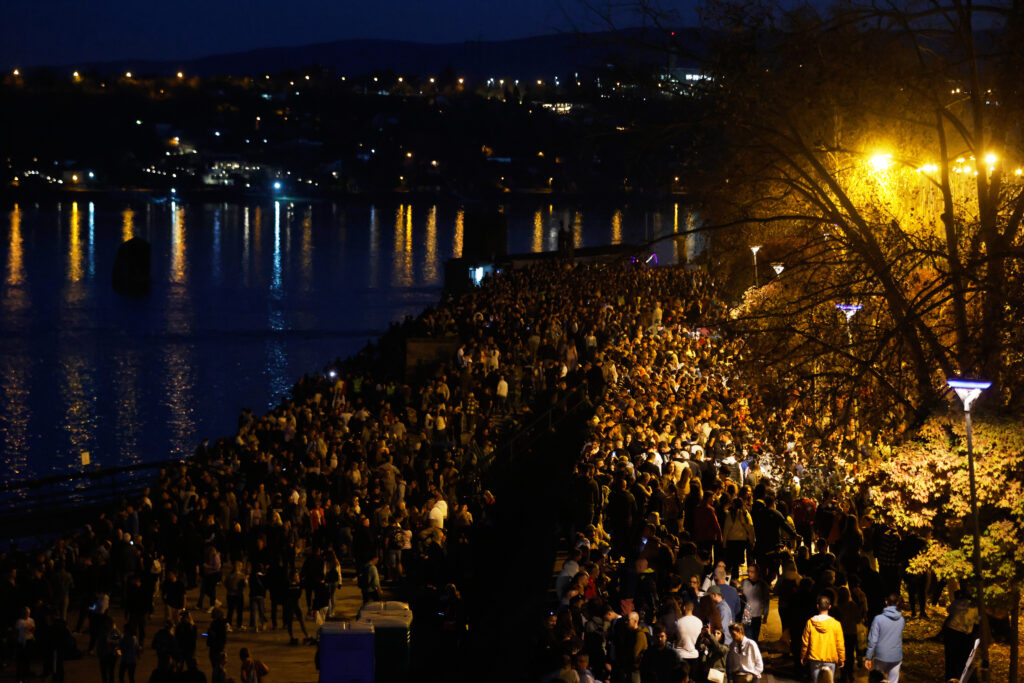 Nadstrešnica, protest, novi sad