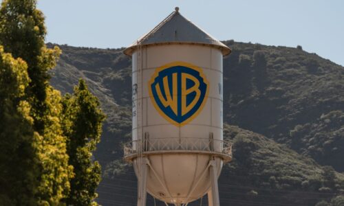 The Warner Bros (Jae C. Hong/BETA/AP)