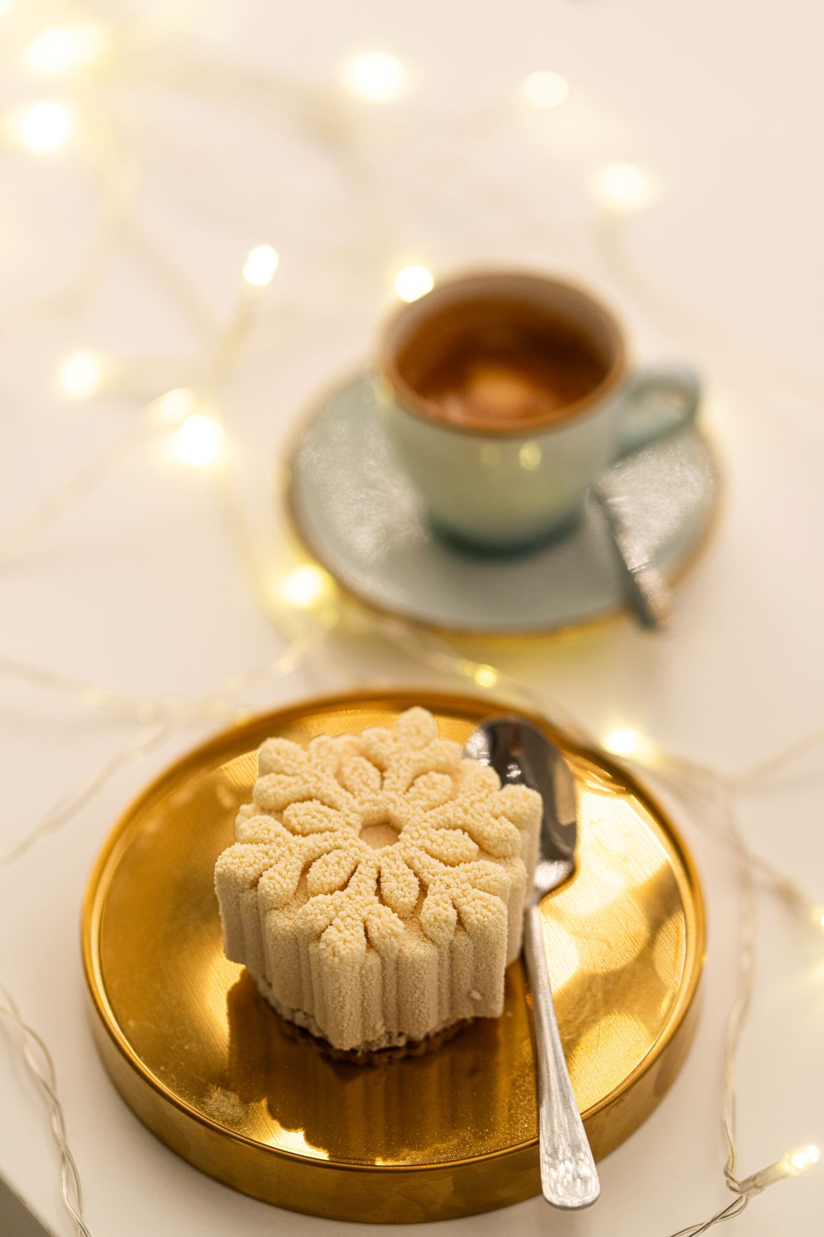 Crowne Plaza (Promo)