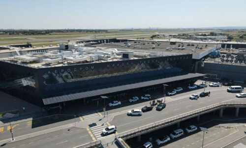 Aerodrom, Nikola Tesla