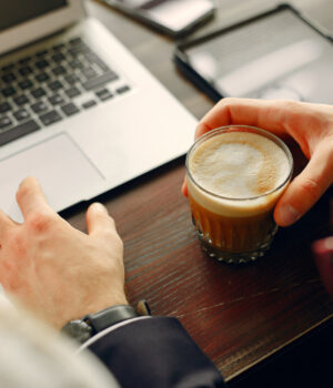 posao, kafa, 11 grama, julius mein