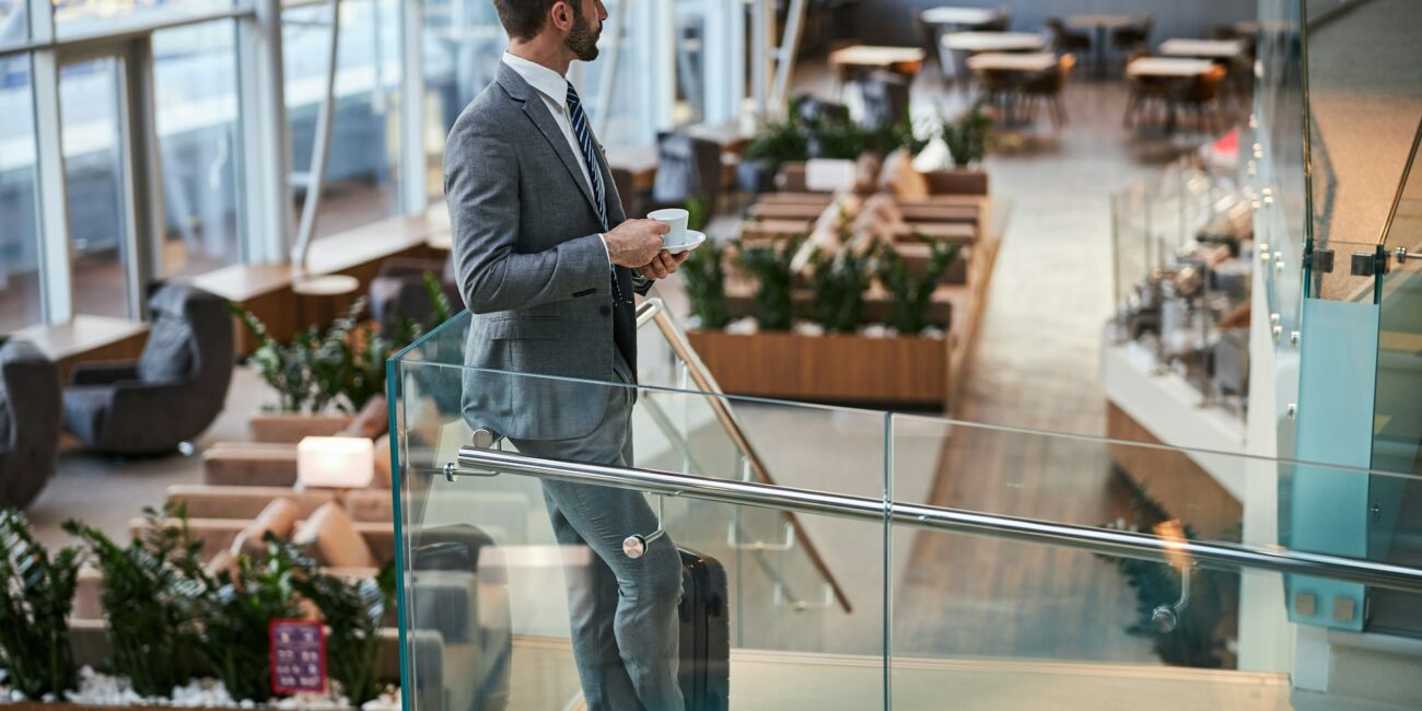 lounge bar, aerodrom, putovanja, avion