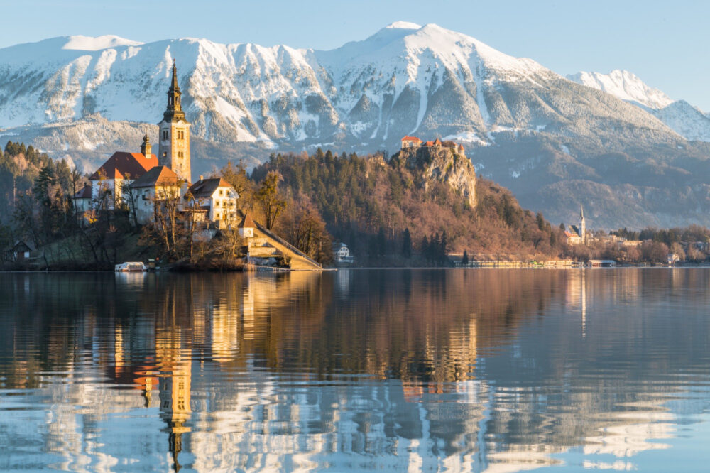 bled, putovanja, holivdska elita, turizam, slovenija