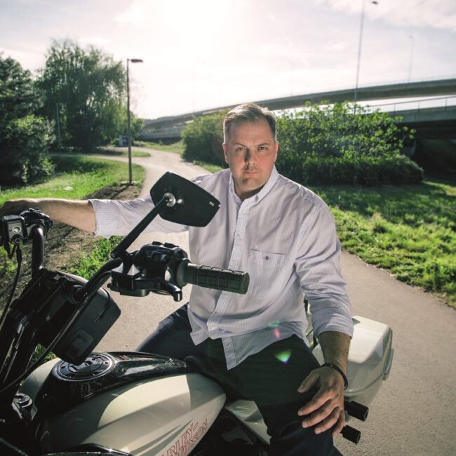 Nenad Tešić, Egzakta