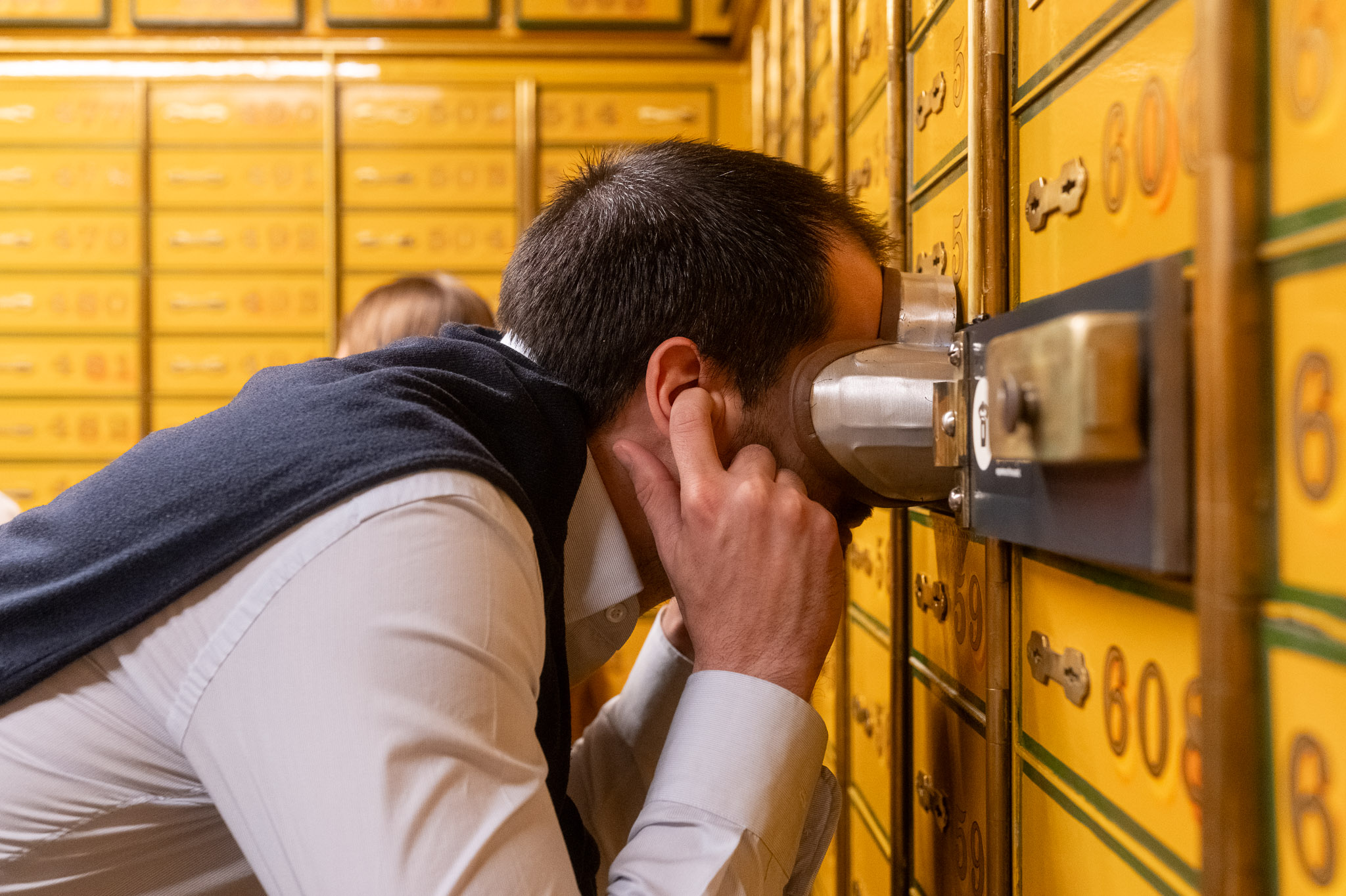 Otvorena Galerija S.E.F. u Palati nauke izložbom „Banka sećanja“: U sefovima vas čekaju priče