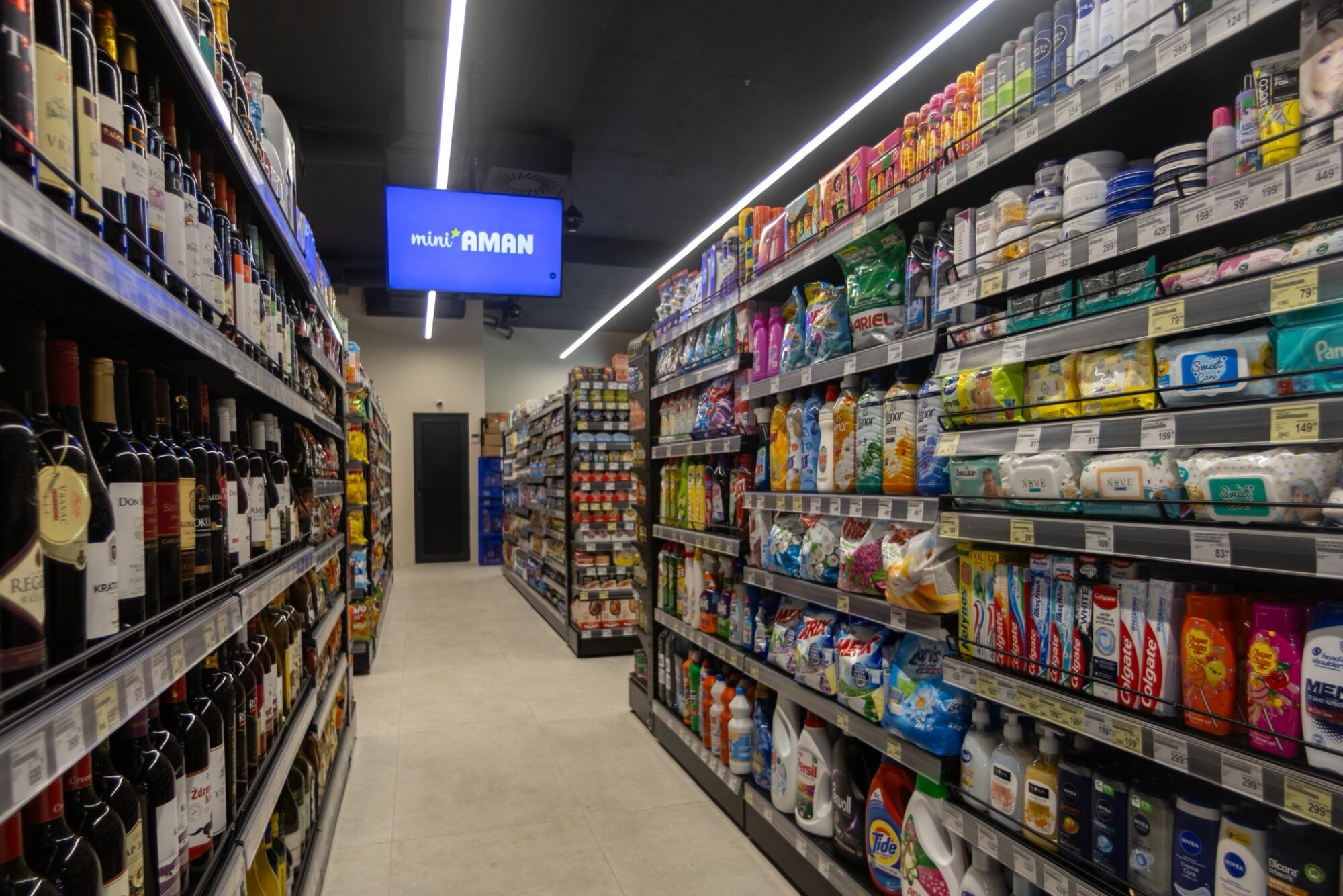 Kompanija Aman kupila DIS i postala najveći domaći trgovinski lanac u Srbiji