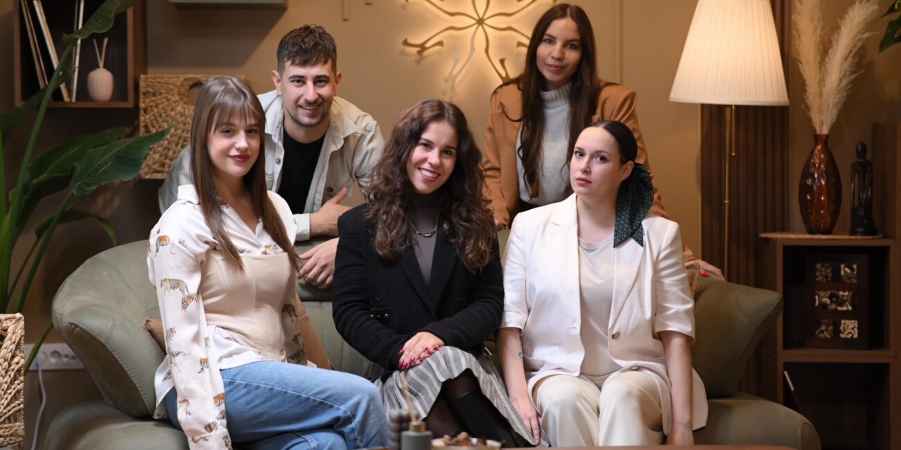 Katarza, katarina, platforma, biznis