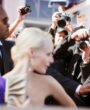Met Gala, crveni tpih, paparaco, slika
