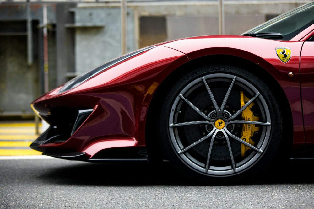 ferrari, automobil, luksuz