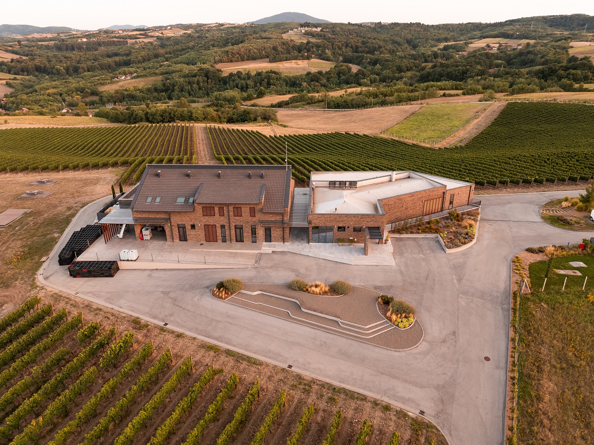 Vinarija „Eden”