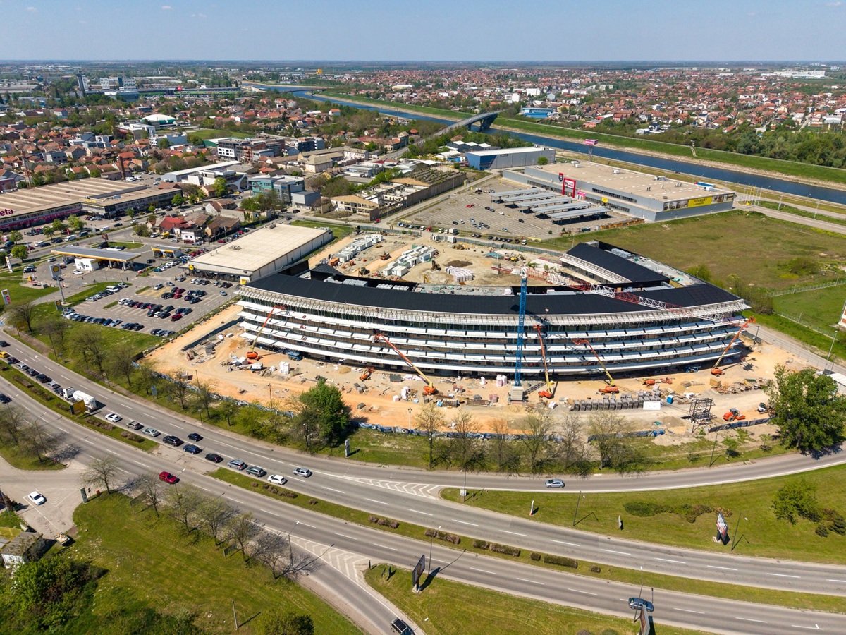 Delta Iron, Novi Sad