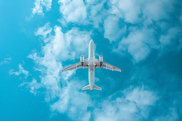 Avion, let