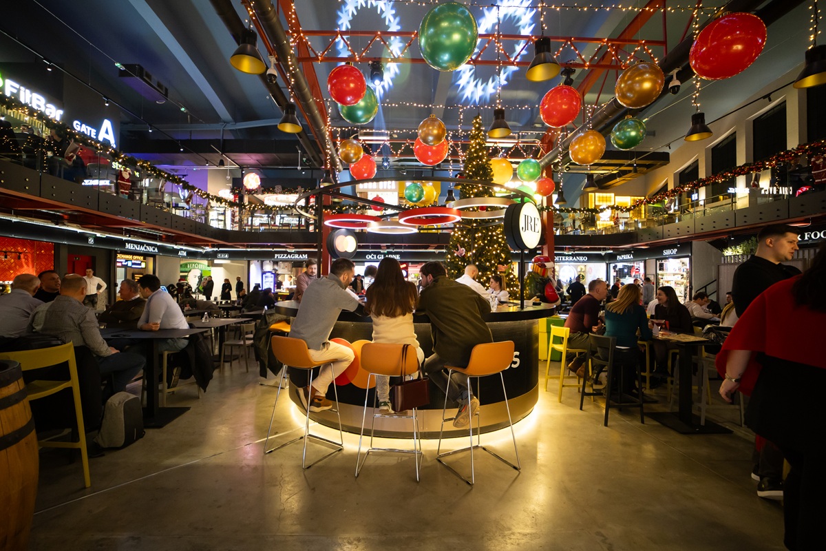 Hangar Food Market