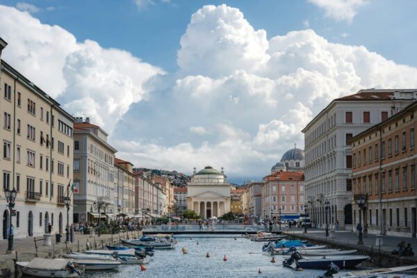 Trst, Slovenija