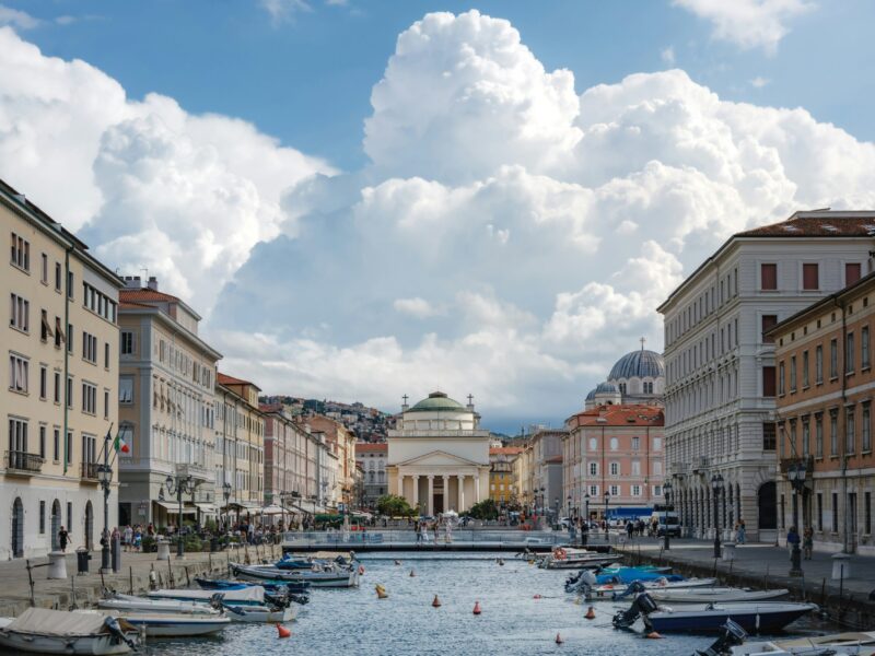 Trst, Slovenija
