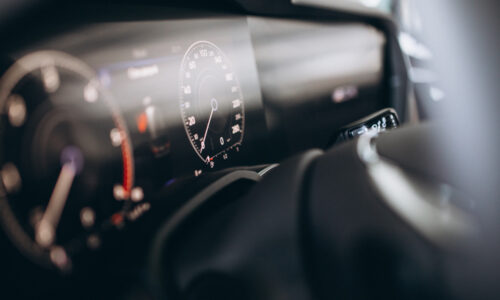Automobili