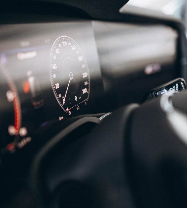 Automobili