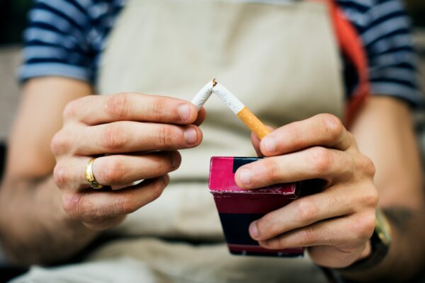 cigarete iqos, duvanski dim, pušenje