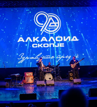 Alkaloid